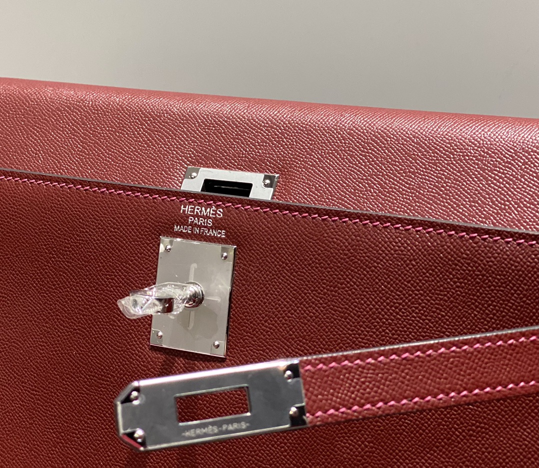 Hermes Kelly Elan Shoulder Bag in Bordeaux Epsom Leather 